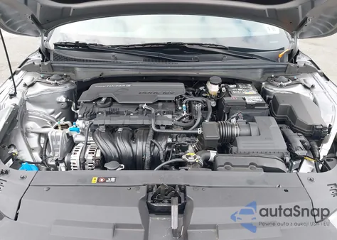 2025 Kia K4 Lxs из США, поврежденный, VIN 3KPFT4DE9SE141593